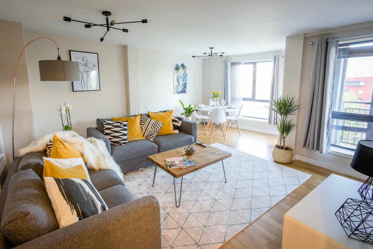 Luxury Quayside Apartment นิวคาสเซิล อะพอน ไทน์ ภายนอก รูปภาพ