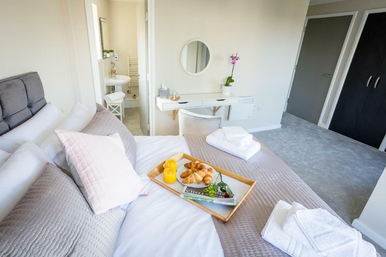 Luxury Quayside Apartment นิวคาสเซิล อะพอน ไทน์ ภายนอก รูปภาพ