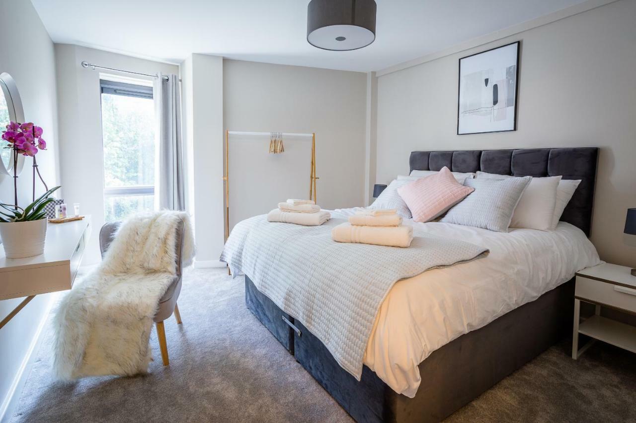Luxury Quayside Apartment นิวคาสเซิล อะพอน ไทน์ ภายนอก รูปภาพ
