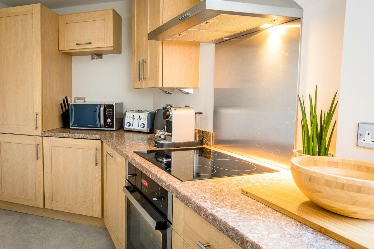 Luxury Quayside Apartment นิวคาสเซิล อะพอน ไทน์ ภายนอก รูปภาพ